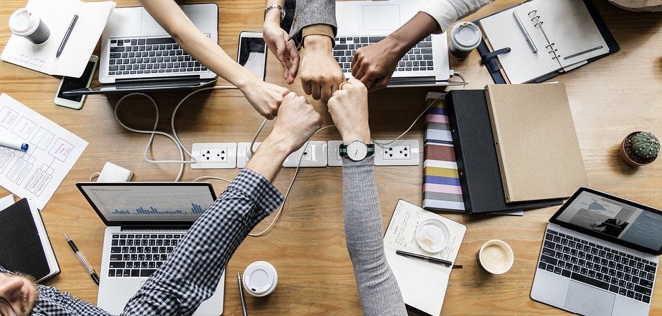 5 erros comuns na produção de materiais promocionais — e como evitá-los